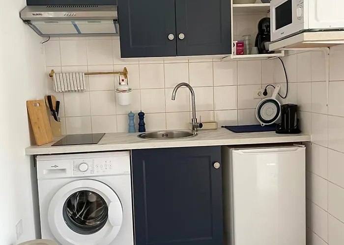 A 10Min De Paris La Defense Et Roland Garros Appartement Tout Confort Avec Parking Et Climatisation